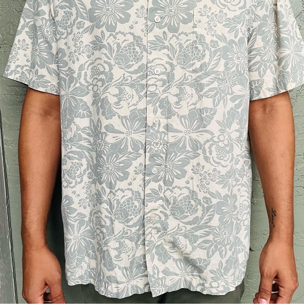 Short sleeve button down floral shirt